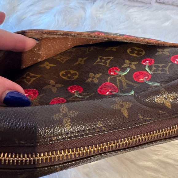 Louis Vuitton Cherry Collection Hand Painted upcycled makeup crossbody - Picture 8 of 12